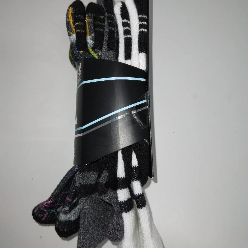 New Russell Performance Boys Crew Socks 3 Pair Size M 9-2.5 Active Dri-Power‎